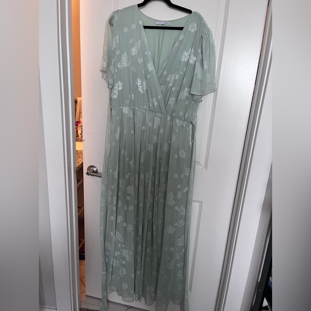 Baltic Born Faye Maxi Dress in Sage Green